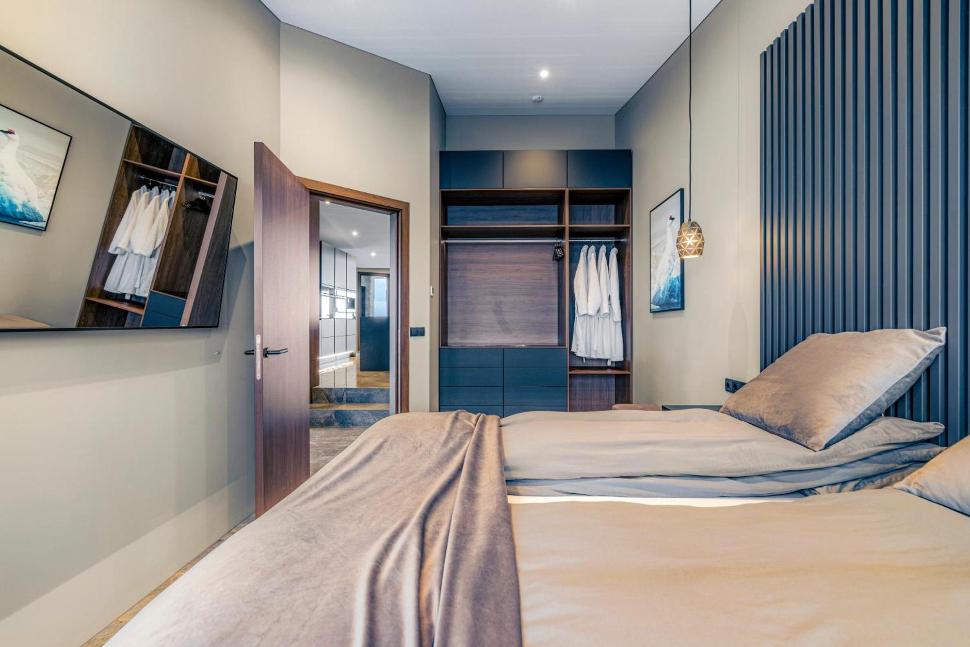 Bay View Apartments Gardur Luaran gambar