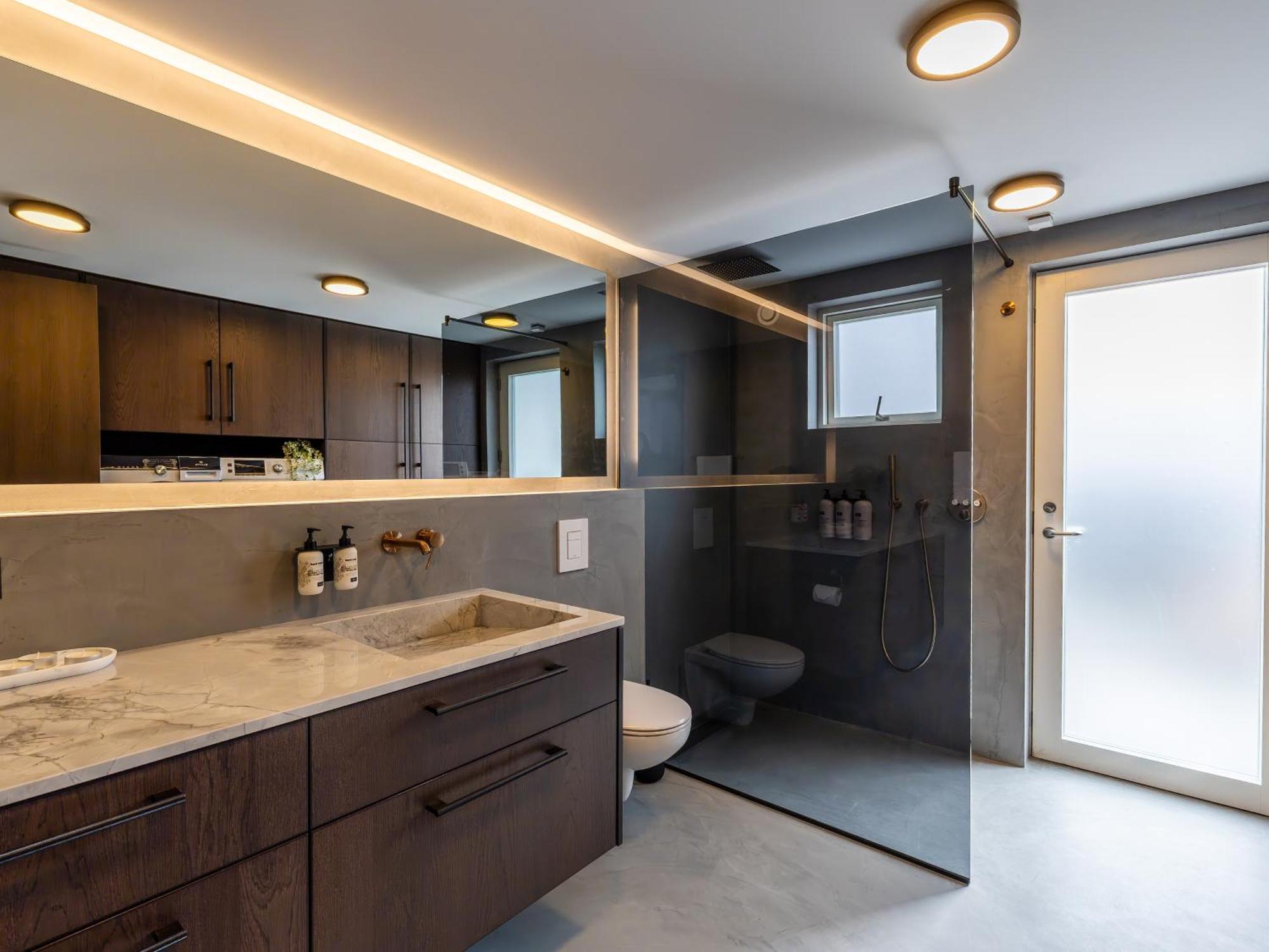 Bay View Apartments Gardur Luaran gambar